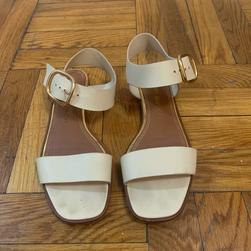 Tory Burch cream / off white and gold leather sandal